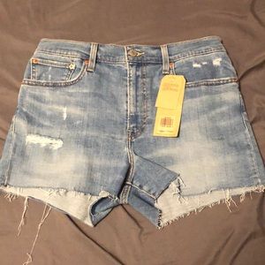 Women’s Levi shorts.